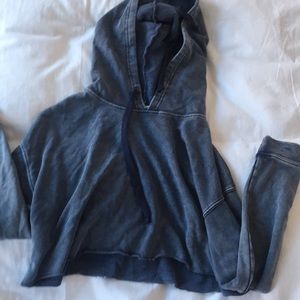 Cropped Hoodie